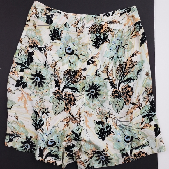 NWT Diane Von Furstenberg DVF Nathalie Floral Print Crepe Shorts Bermuda SZ 2 - Picture 6 of 11